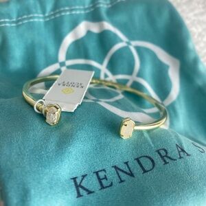 Kendra Scott Bracelet and Dust Bag, Gold - NWT